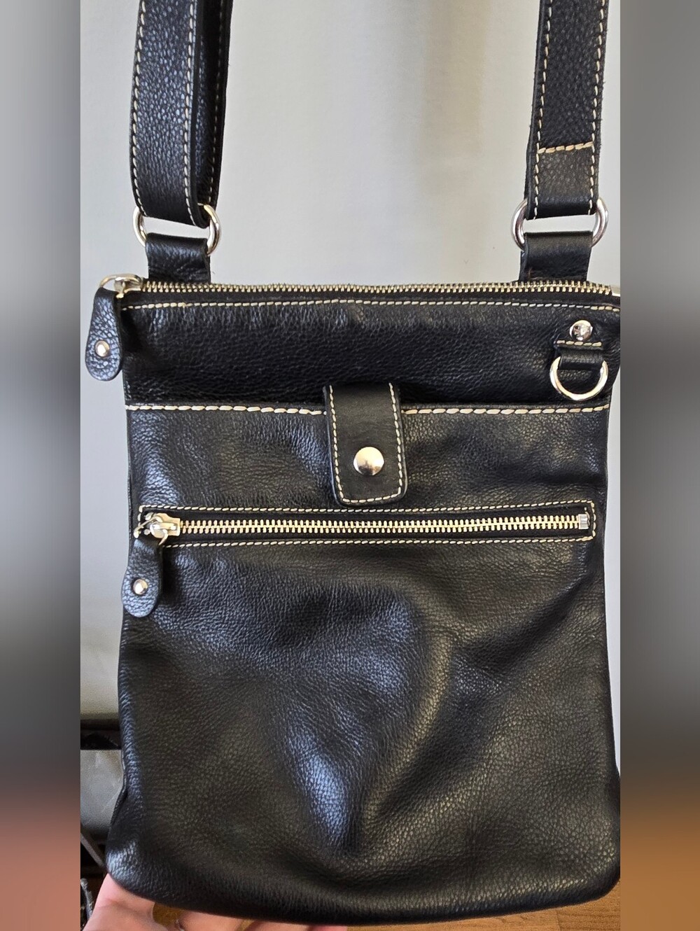 Roots Black Vintage Crossbody Bag with Silver Hardware - Picture 3 of 7